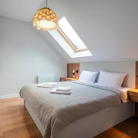 Widok 3b/6 アパート ピエホビツェ